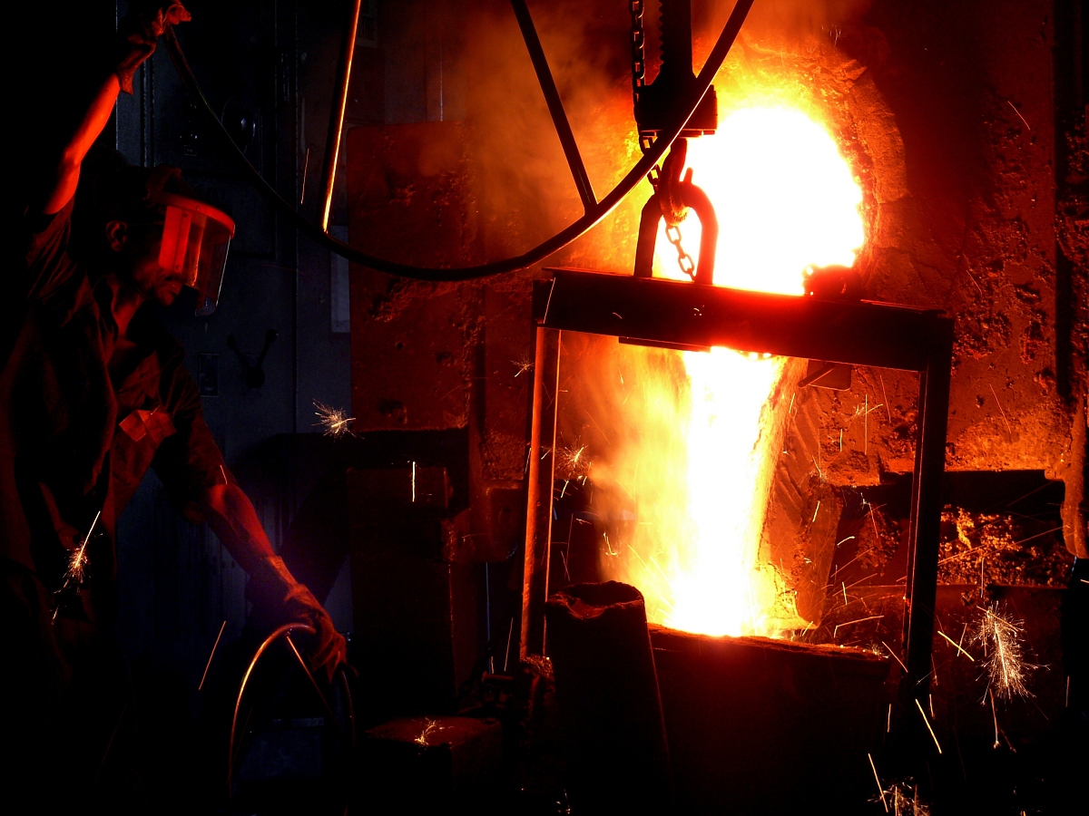 鑄鋼件澆注 鑄鋼件澆注